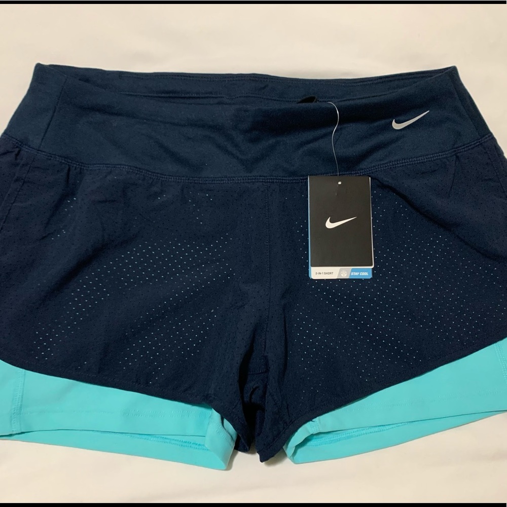 NWT Nike 2-in-1 short